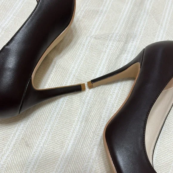 NWOB Halston Gayle Pointed Toe Stiletto Heels, Dark Brown, Size US 7.5 - Picture 11 of 13